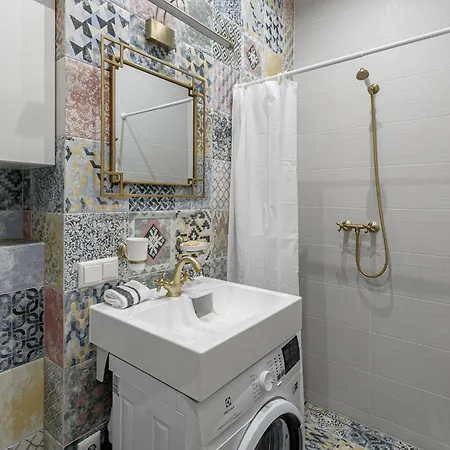 Tiny In Апартаменты *